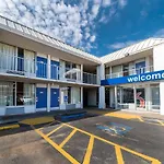 Motel 6-Oklahoma City, Ok - Bricktown